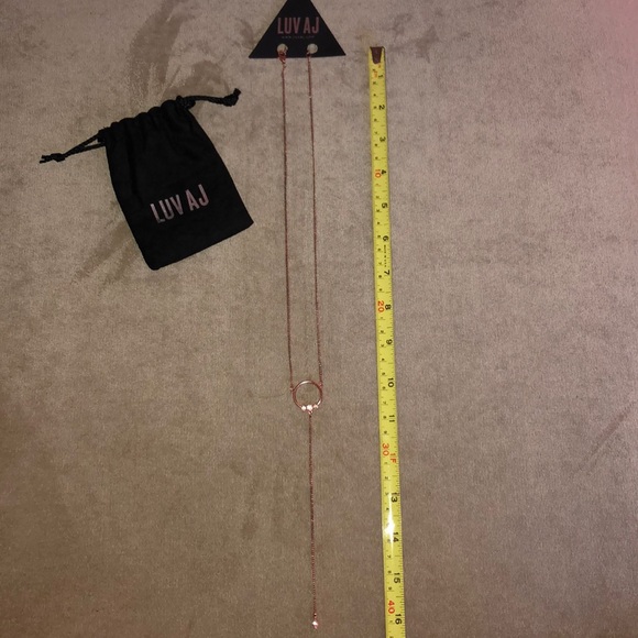 Luv AJ Rose Gold plated Full Bloom Lariat necklace - Picture 7 of 8